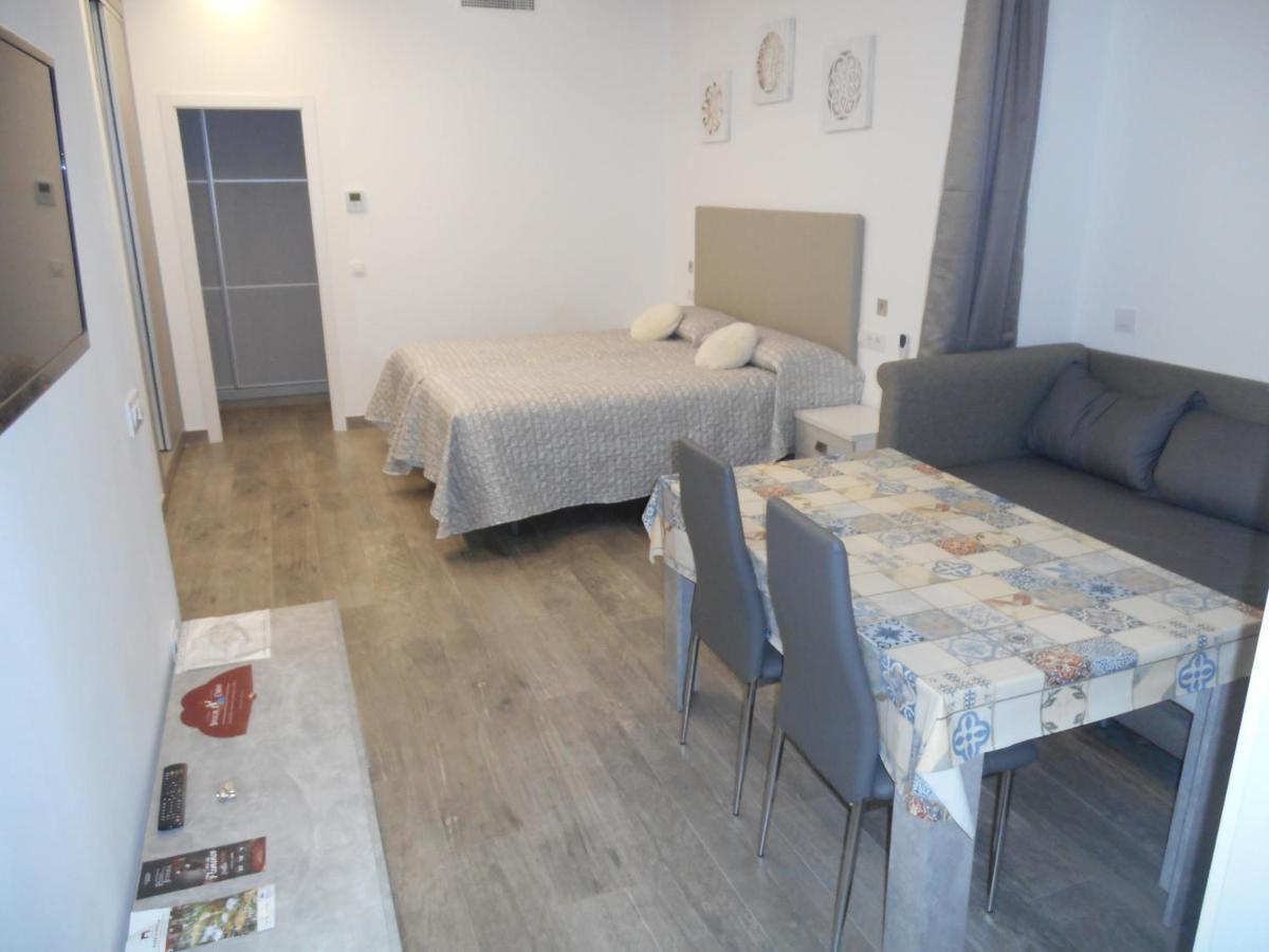 Loft La Calahorra Con Posibilidad De Aparcamiento Pregunta Por El Pack Mas Amor 科爾多瓦 外观 照片